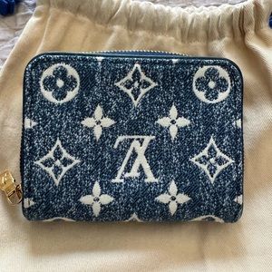 Louis vuitton denim wallet